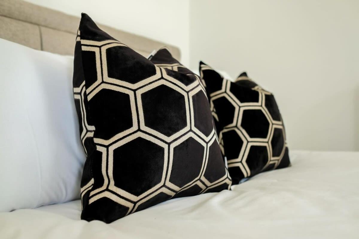 Apartment Grange Road 6 *